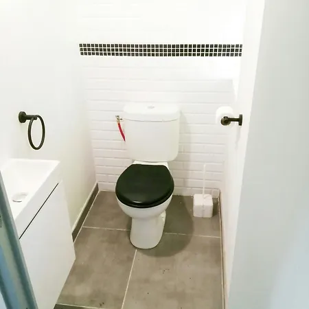 Holiday home In Chateau Grounds Near Rouen